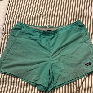 Patagonia Green Shorts Lightweight Design